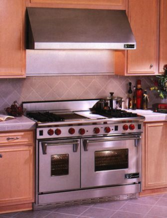 48 Gas Range - 6 Burners and Infrared Griddle Wolf Rangetop